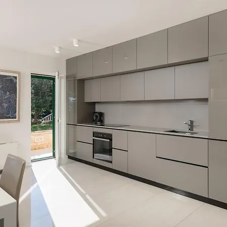 Aurora - Elegance & Luxury Apartment